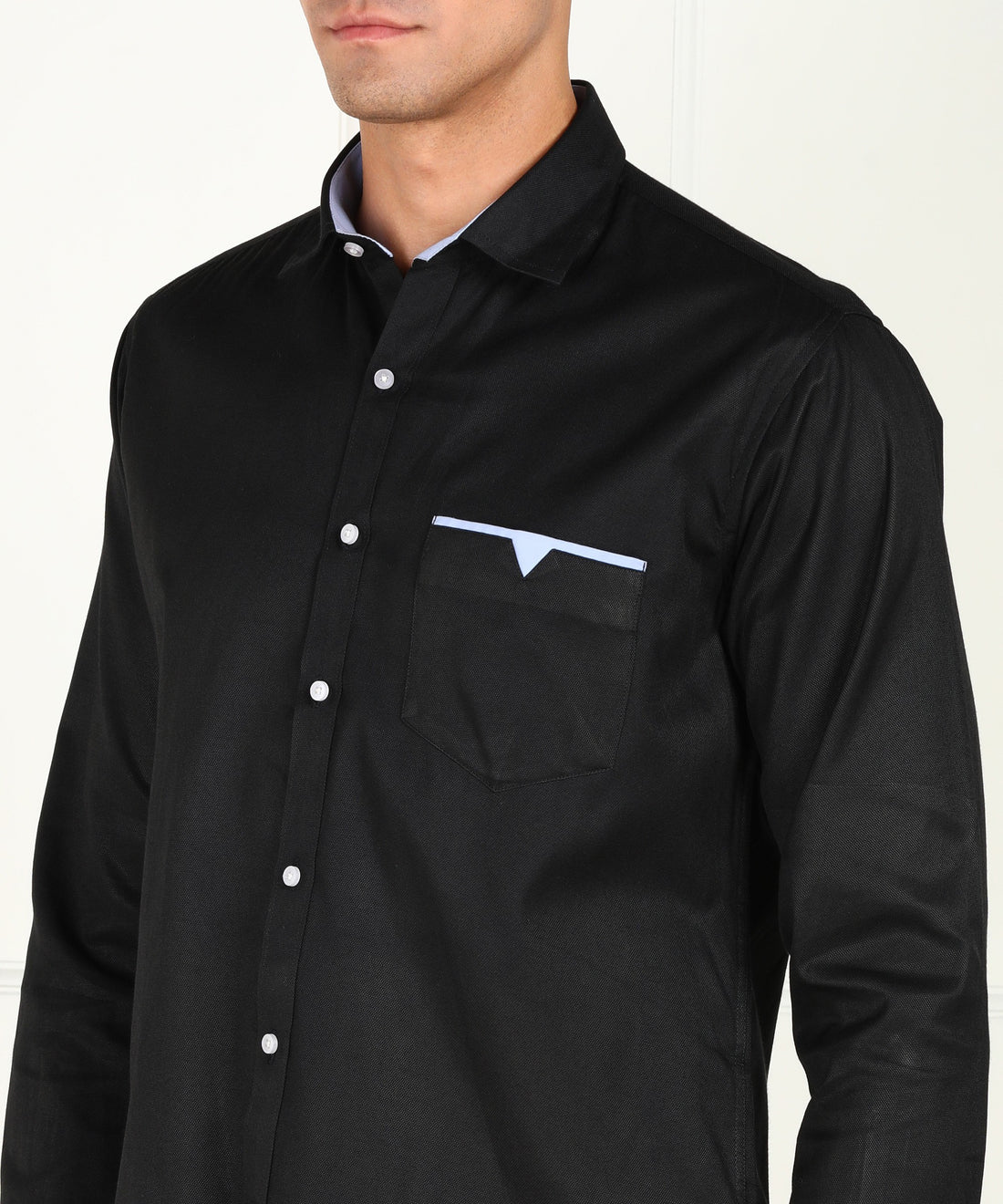 Black Pure Cotton Solid Casual Slim fit Shirt for Men