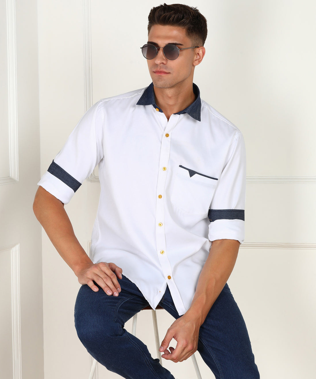 White Pure Cotton Solid Casual Slim fit Shirt for Men
